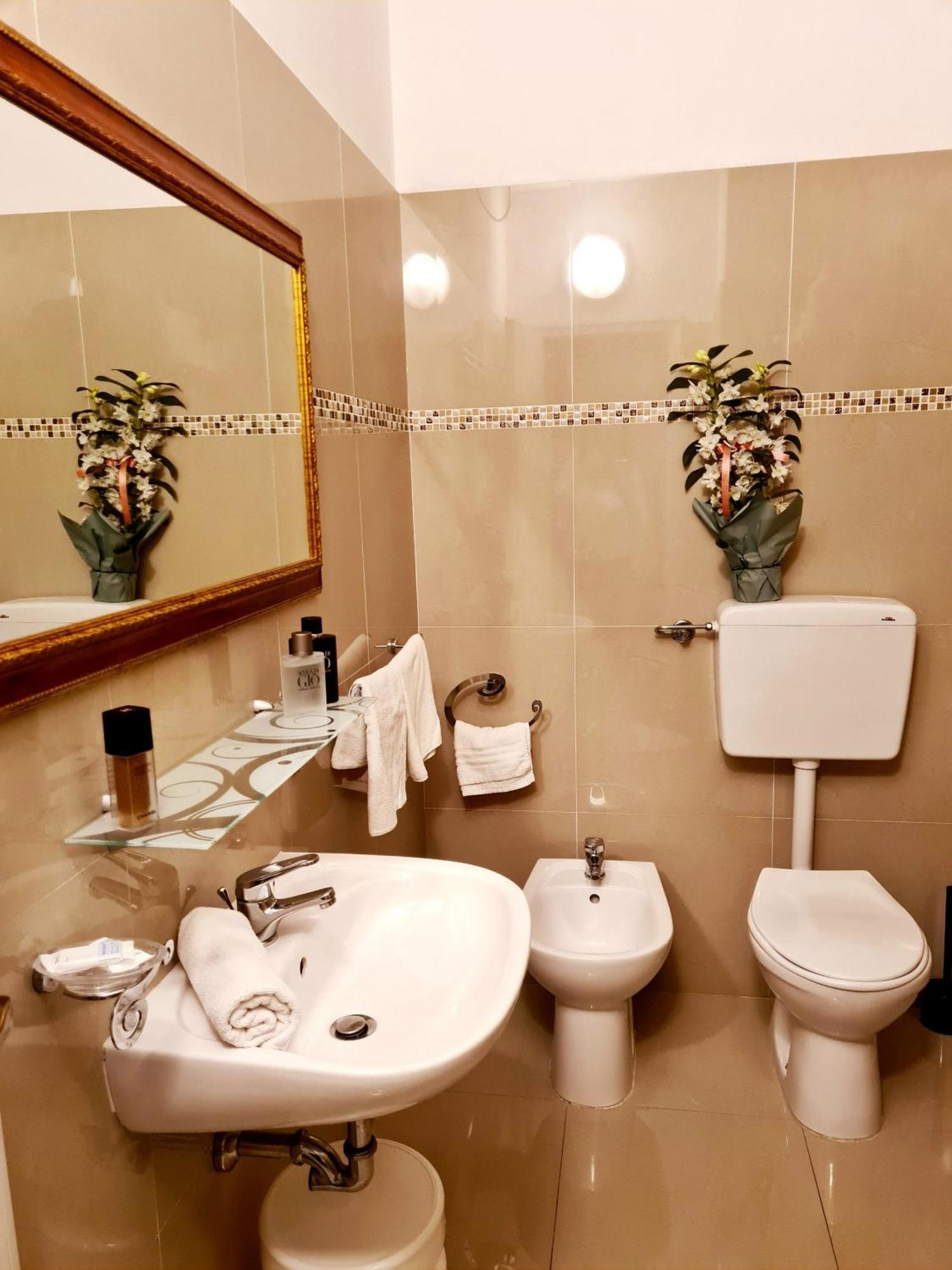 Hotel Laura Cesena Ruang foto